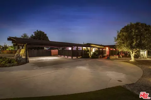 Exterior - 9440 Gallatin Rd, Downey, CA 90240 photo 3 of 15