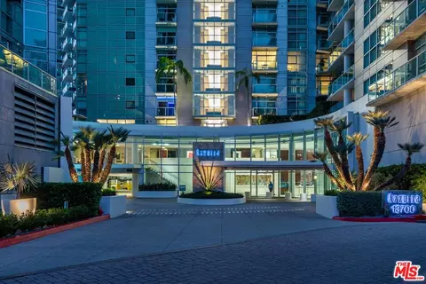 13700 Marina Pointe Dr #321, Marina Del Rey, CA 90292