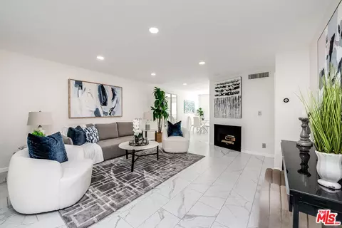 8024 Via Pompeii, Burbank, CA 91504
