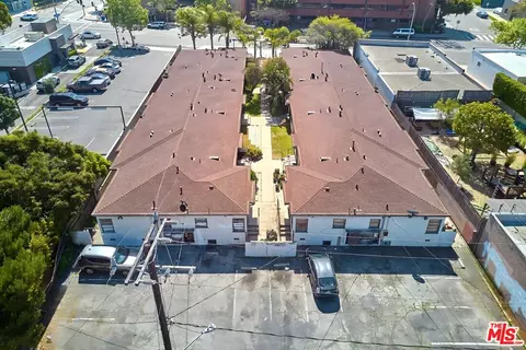 2711 Pico Blvd, Santa Monica, CA 90405