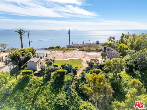 21535 Deerpath Ln, Malibu, CA 90265 photo 14