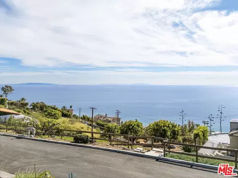 21535 Deerpath Ln, Malibu, CA 90265 photo 3