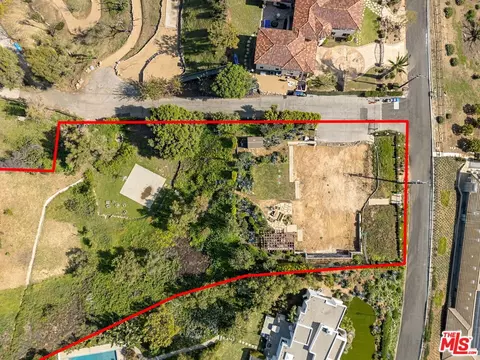 21535 Deerpath Ln, Malibu, CA 90265 photo 4