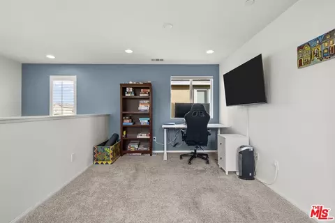 669 Seine River Way, Oxnard, CA 93036 photo 22