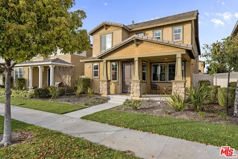 669 Seine River Way, Oxnard, CA 93036 photo 4