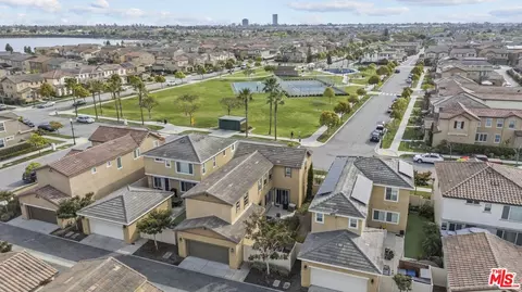 669 Seine River Way, Oxnard, CA 93036 photo 45