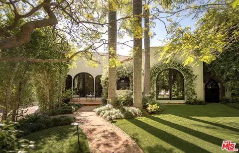 819 N La Jolla Ave, Los Angeles, CA 90046