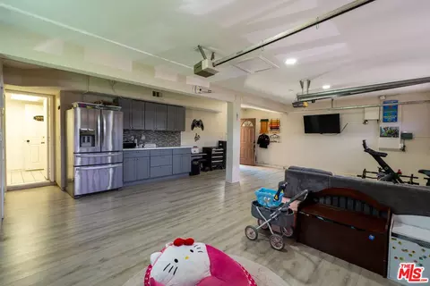Other - 3109 E Black Horse Dr, Ontario, CA 91761 photo 2 of 5