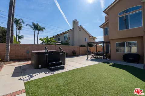 Exterior - 3109 E Black Horse Dr, Ontario, CA 91761 photo 5 of 5