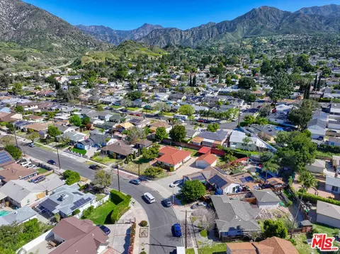 10938 Wescott Ave, Sunland, CA 91040