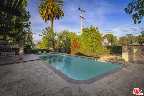 Exterior - 2334 S 3rd Ave, Arcadia, CA 91006 photo 17 of 18