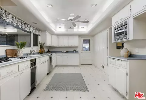 Kitchen - 2334 S 3rd Ave, Arcadia, CA 91006 photo 1 of 4