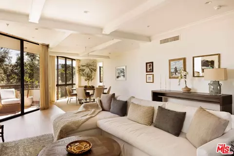 300 N Swall Dr #354, Beverly Hills, CA 90211