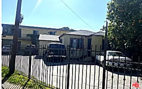 1800 Carmona Ave, Los Angeles, CA 90019