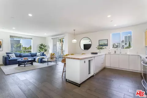11764 Idaho Ave #301, Los Angeles, CA 90025