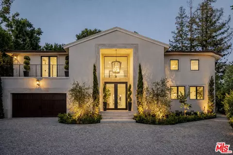 1900 Bel Air Rd, Los Angeles, CA 90077