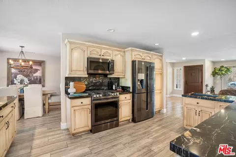 1218 Nonchalant Dr, Simi Valley, CA 93065 photo 11