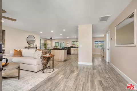 1218 Nonchalant Dr, Simi Valley, CA 93065 photo 3