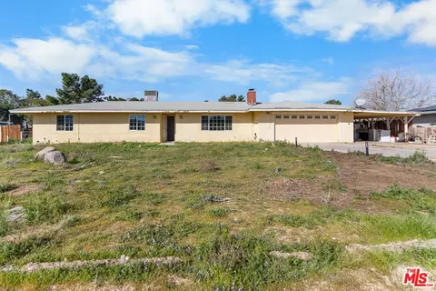 16030 Osage Rd, Apple Valley, CA 92307