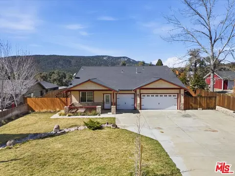 1013 Eagle Ln, Frazier Park, CA 93225
