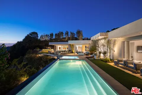 1645 Carla Rdg, Beverly Hills, CA 90210