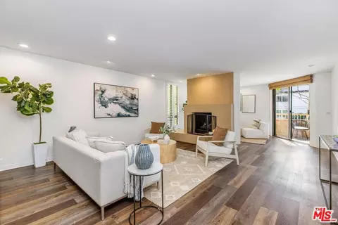 14521 Benefit St #106, Sherman Oaks, CA 91403