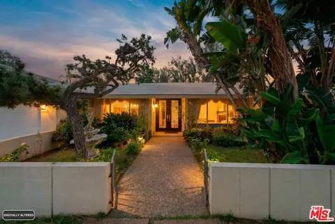 1263 Monaco Dr, Pacific Palisades, CA 90272