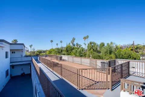 Other - 7203 Rubio Ave, Van Nuys, CA 91406 photo 7 of 11