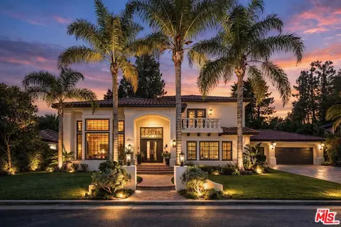 15916 Daniel Ln, Encino, CA 91436