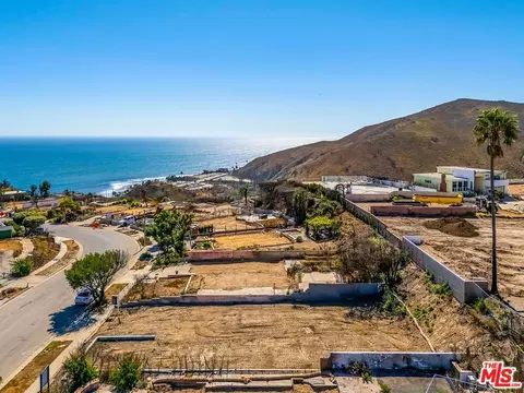 3735 Malibu Vista Dr, Malibu, CA 90265