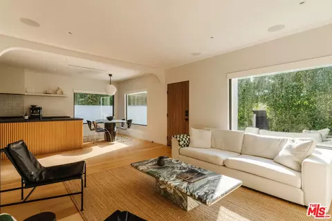 Other - 2418 Walnut Ave, Venice, CA 90291 photo 5 of 13