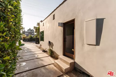 Other - 2418 Walnut Ave, Venice, CA 90291 photo 13 of 13