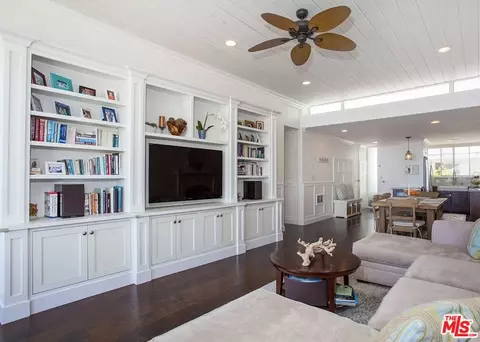 16601 Marquez Ave #304, Pacific Palisades, CA 90272