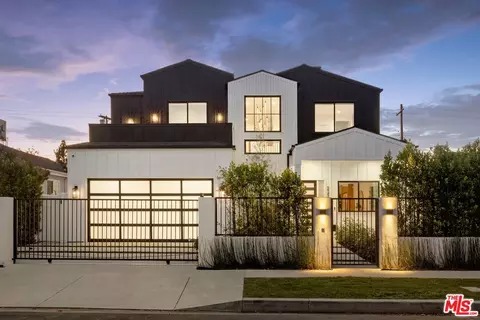 5945 Hesperia Ave, Encino, CA 91316