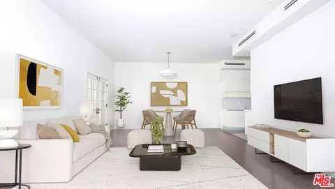 225 S Hamilton Dr #102, Beverly Hills, CA 90211