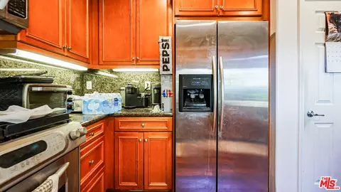 Kitchen - 2919 Naples Dr, Oxnard, CA 93035 photo 4 of 4