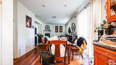 Dining - 2919 Naples Dr, Oxnard, CA 93035 photo 1 of 1
