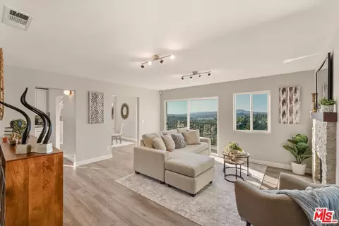 1393 N Avenue 57, Los Angeles, CA 90042