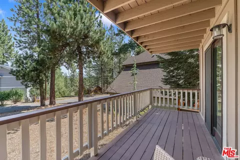 Exterior - 793 Rayo Ln, Big Bear Lake, CA 92315 photo 4 of 6