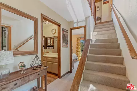 Entry Way - 793 Rayo Ln, Big Bear Lake, CA 92315 photo 4 of 4
