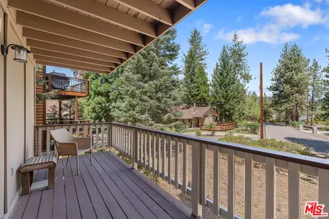 Exterior - 793 Rayo Ln, Big Bear Lake, CA 92315 photo 3 of 6
