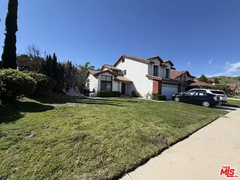 13011 Meadowlark Ave, Granada Hills, CA 91344