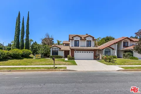 13011 Meadowlark Ave, Granada Hills, CA 91344
