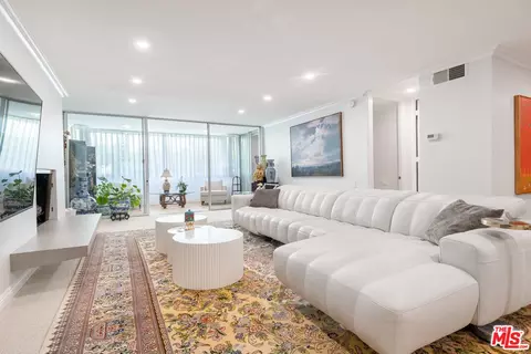 10633 Kinnard Ave #14, Los Angeles, CA 90024