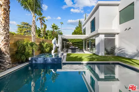 4841 Alonzo Ave, Encino, CA 91316