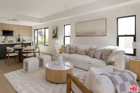 1294 S Citrus Ave, Los Angeles, CA 90019