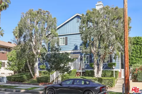 478 S Madison Ave #2, Pasadena, CA 91101 photo 3