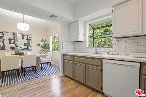 478 S Madison Ave #2, Pasadena, CA 91101 photo 14