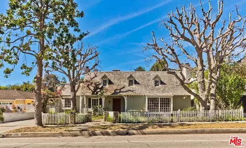 165 Veteran Ave, Los Angeles, CA 90024