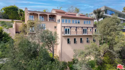 2480 Briarcrest Rd, Beverly Hills, CA 90210